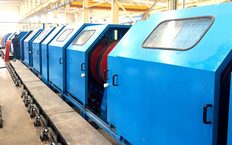 Wuxi Hengtai Cable Machinery Manufacture Co., Ltd linea di produzione del fabbricante